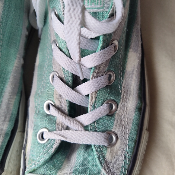 Size 10 Women's Unique Design Converse Sneaker Shoe All Star Striped Pol… - Picture 12 of 12
